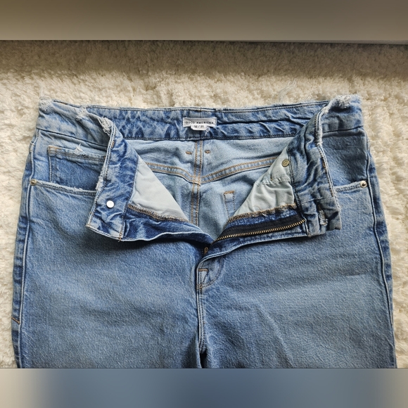 Good American Good Boy Split Hem - Picture 4 of 13